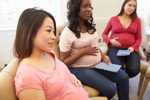 Tres mujeres embarazadas