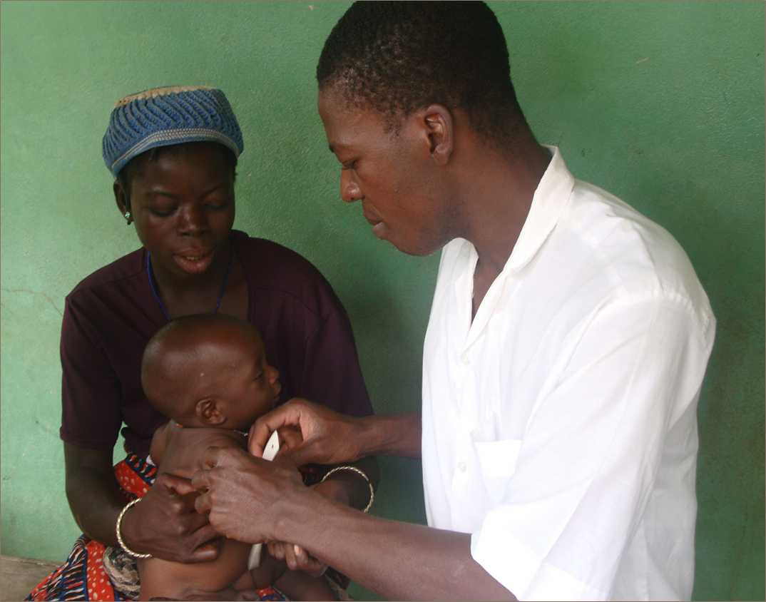 baby vaccination in Benin