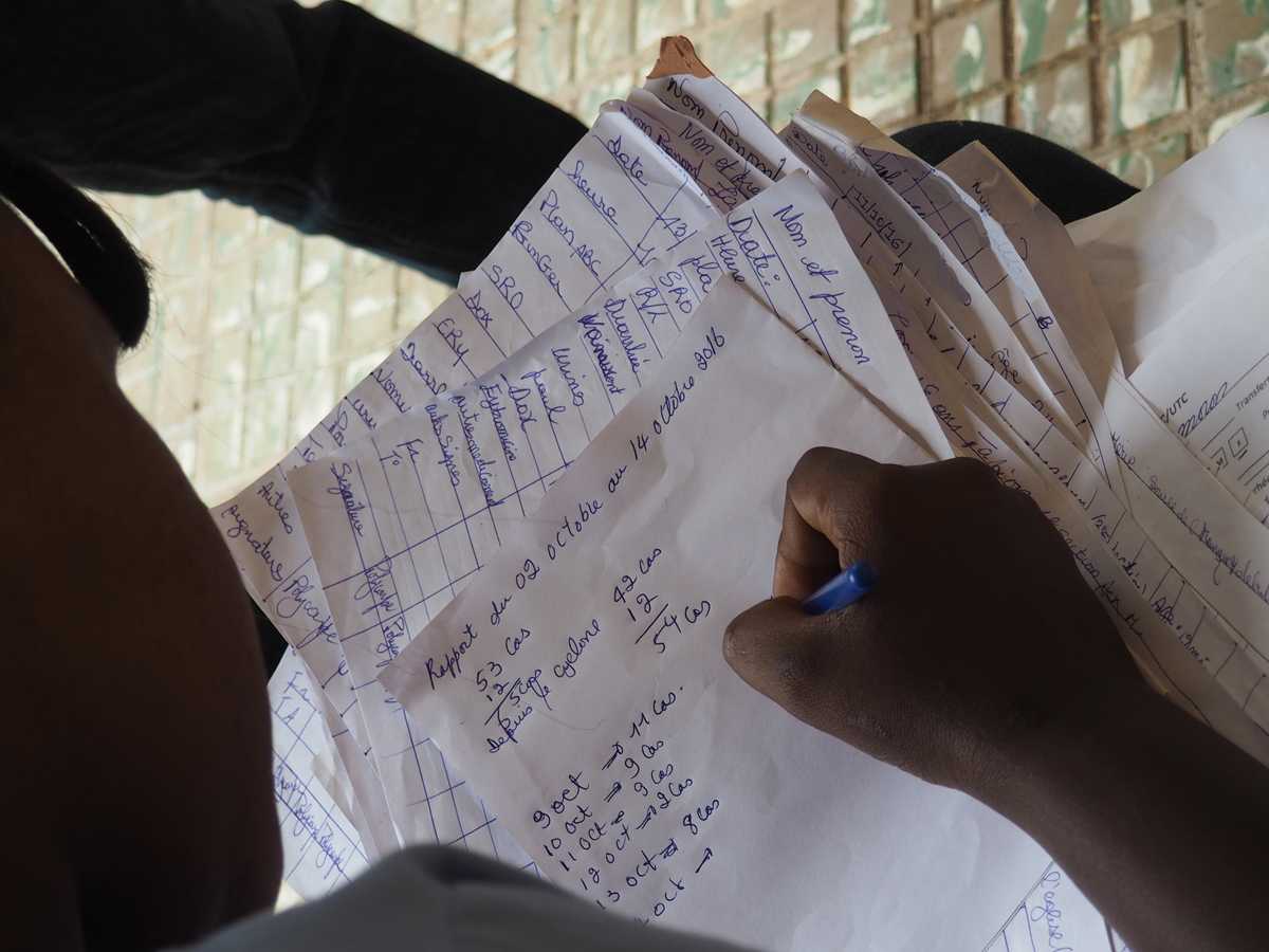 Looking at cholera registers in Moron. No more surveillance tools. Nurses creating their own registers by hand.