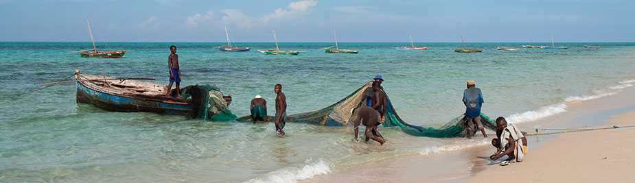 Fishermen at Baixo Pinda, Mozambique. Image by Stig Nygaard