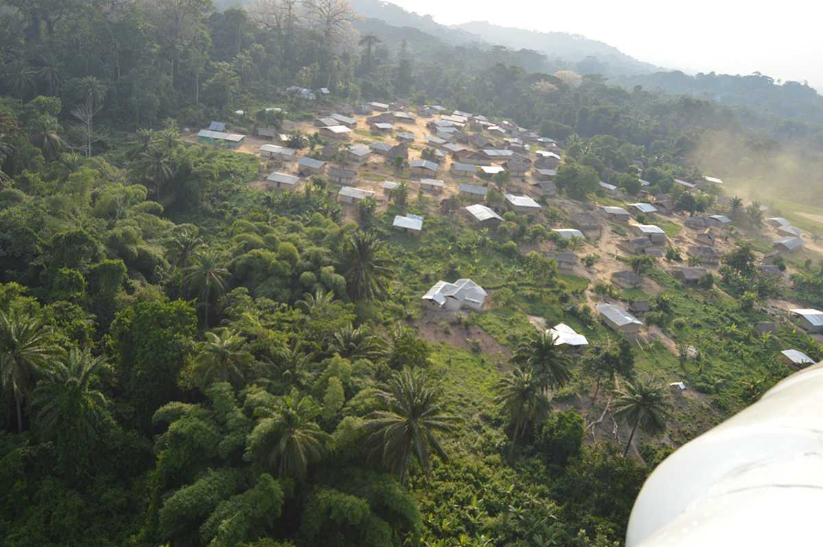 In some countries, cities are very populated, but there can also be communities isolated from cities by vast jungles as seen here. Vaccination teams do whatever it takes to reach these communities to perform vaccinations and supplemental immunization activities, as well as conduct surveillance so that vaccination campaigns in the future are better prepared for enhancing and maintaining immunization coverage.  