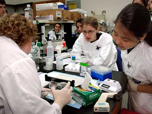 Committed to science education, the David J. Sencer CDC Museum also organizes the popular CDC Disease Detective Camp for high school juniors and seniors, as well as teacher training programs in epidemiology.