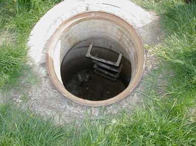 Figure 1. The landfill manhole where the fatality occurred.
