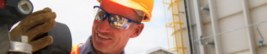 	construction worker wearing eye protection