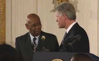 President Clinton with Mr Shaw at apology for Tuskegee Studay